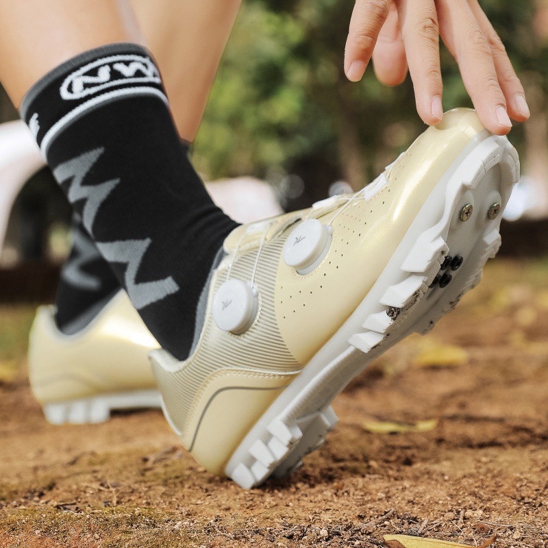 Męskie buty do jazdy na rowerz – Cycling Commute Shoes recenzja i cena